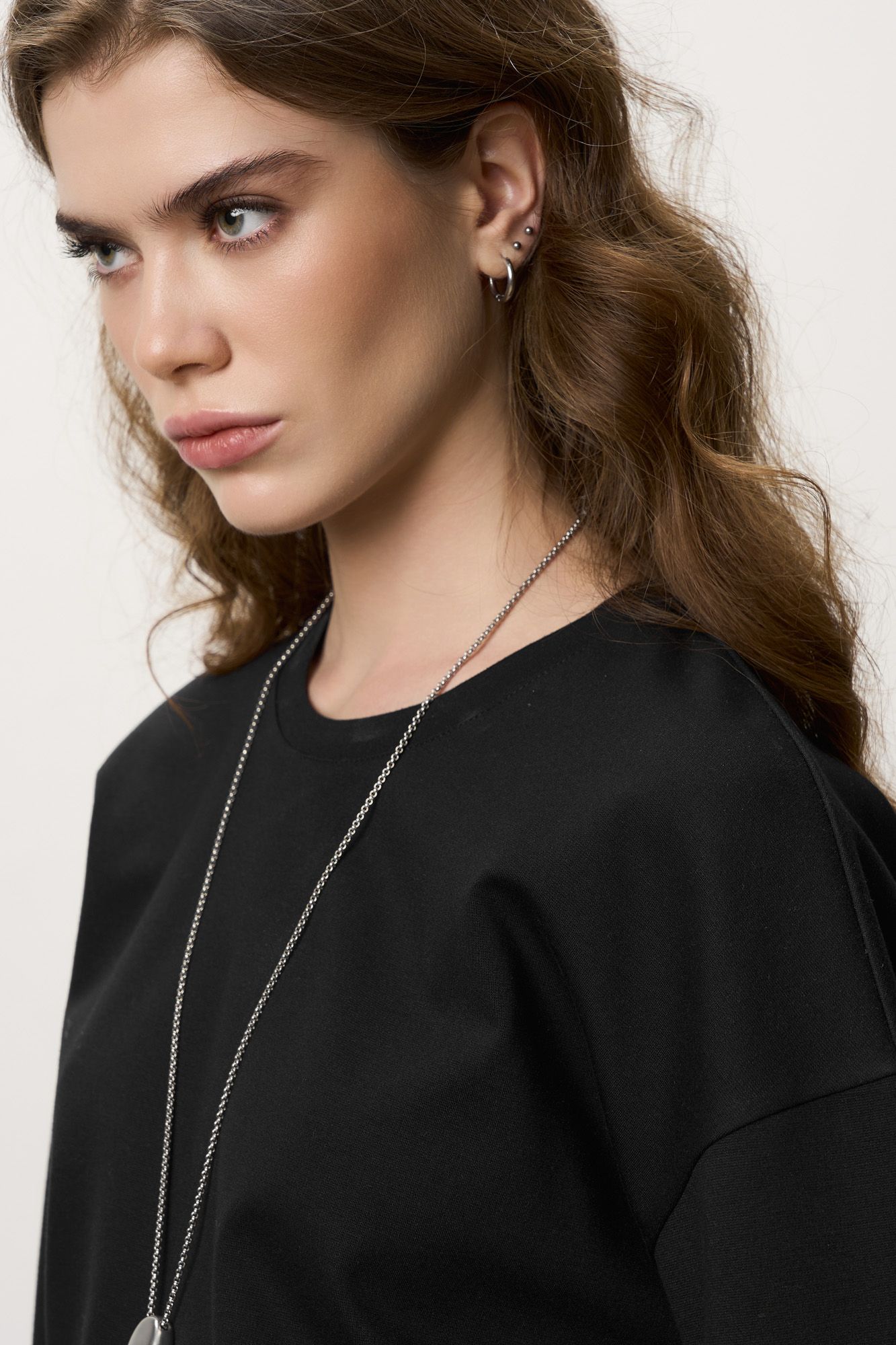 Костюм с поясом