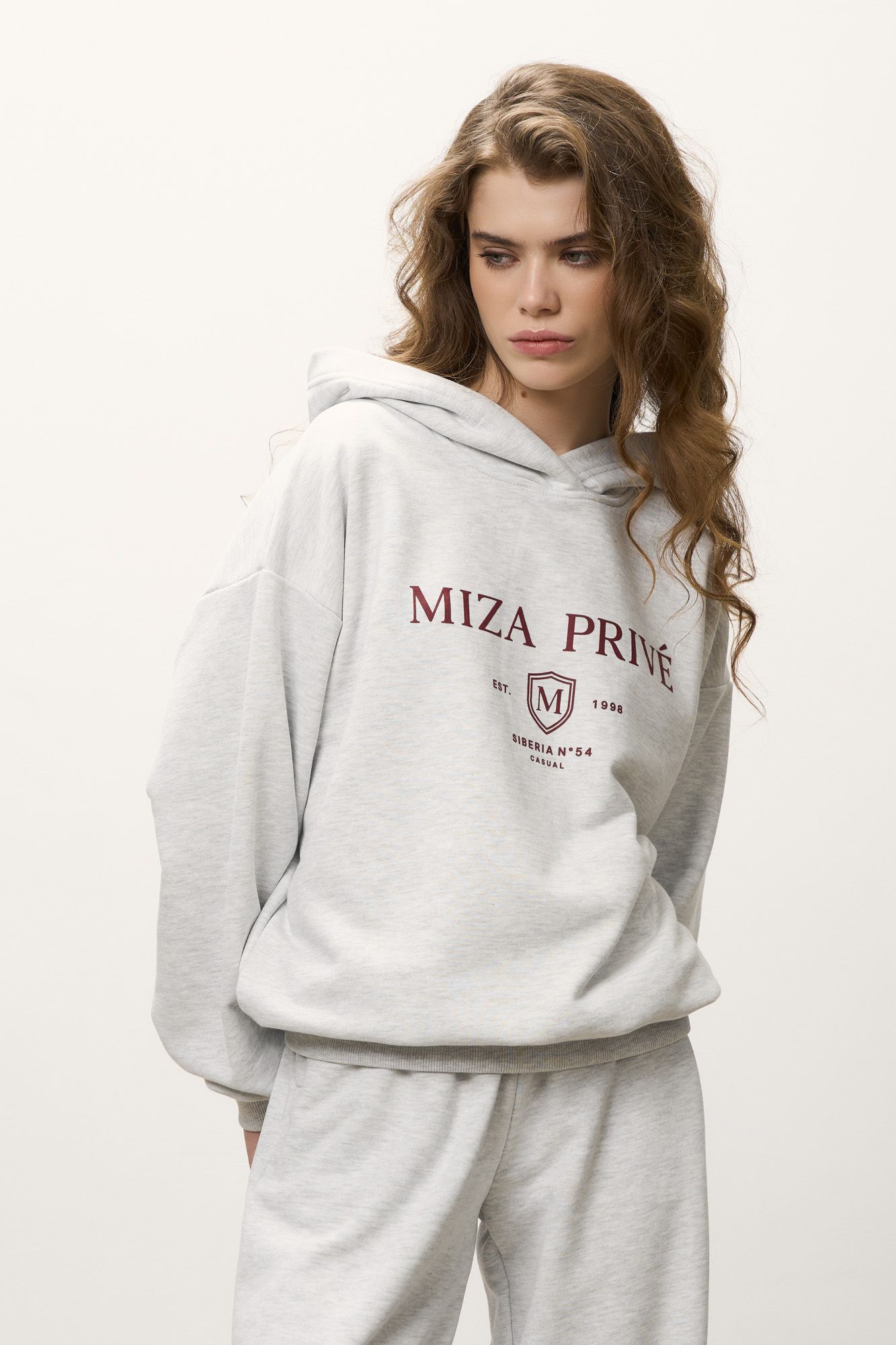 Костюм MIZA CIUB с джоггерами